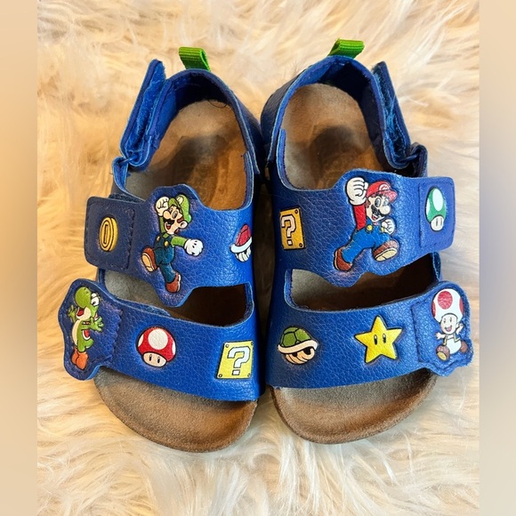 Toddler Super Mario Bros Blue Sandals - Hook & Eye Closure - Size 7 - Adorable - Picture 1 of 5